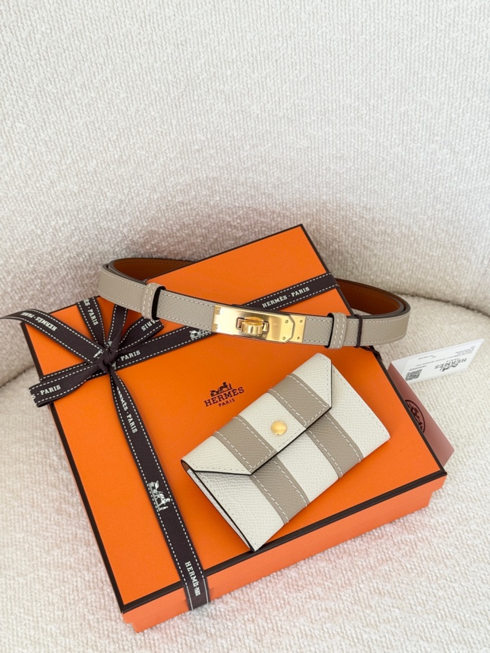 ❌SOLD❌Hermes 2025 Epsom Kelly Pocket Bayadere 18 Belt - Trench / Craie /  Gold